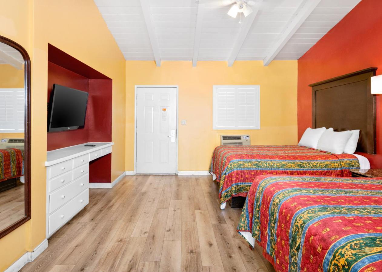 Fallbrook Country Inn Екстер'єр фото