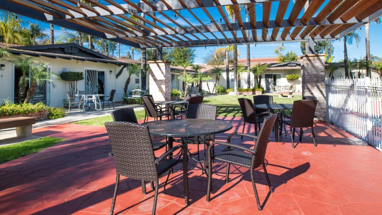 Fallbrook Country Inn Екстер'єр фото