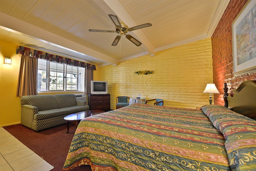 Fallbrook Country Inn Екстер'єр фото