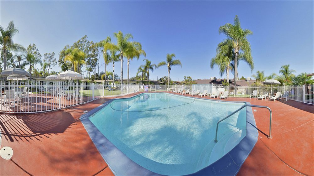 Fallbrook Country Inn Екстер'єр фото