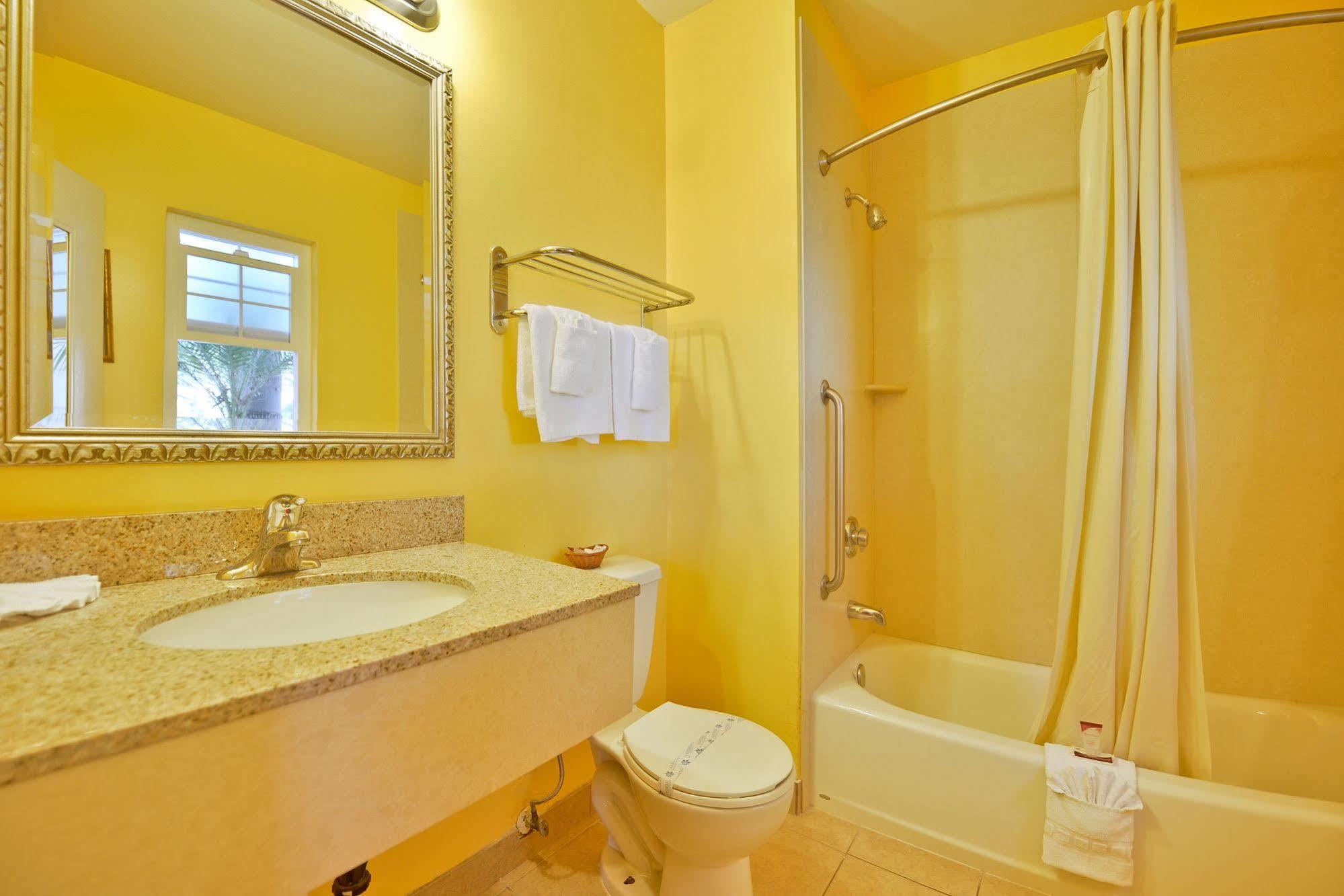 Fallbrook Country Inn Екстер'єр фото