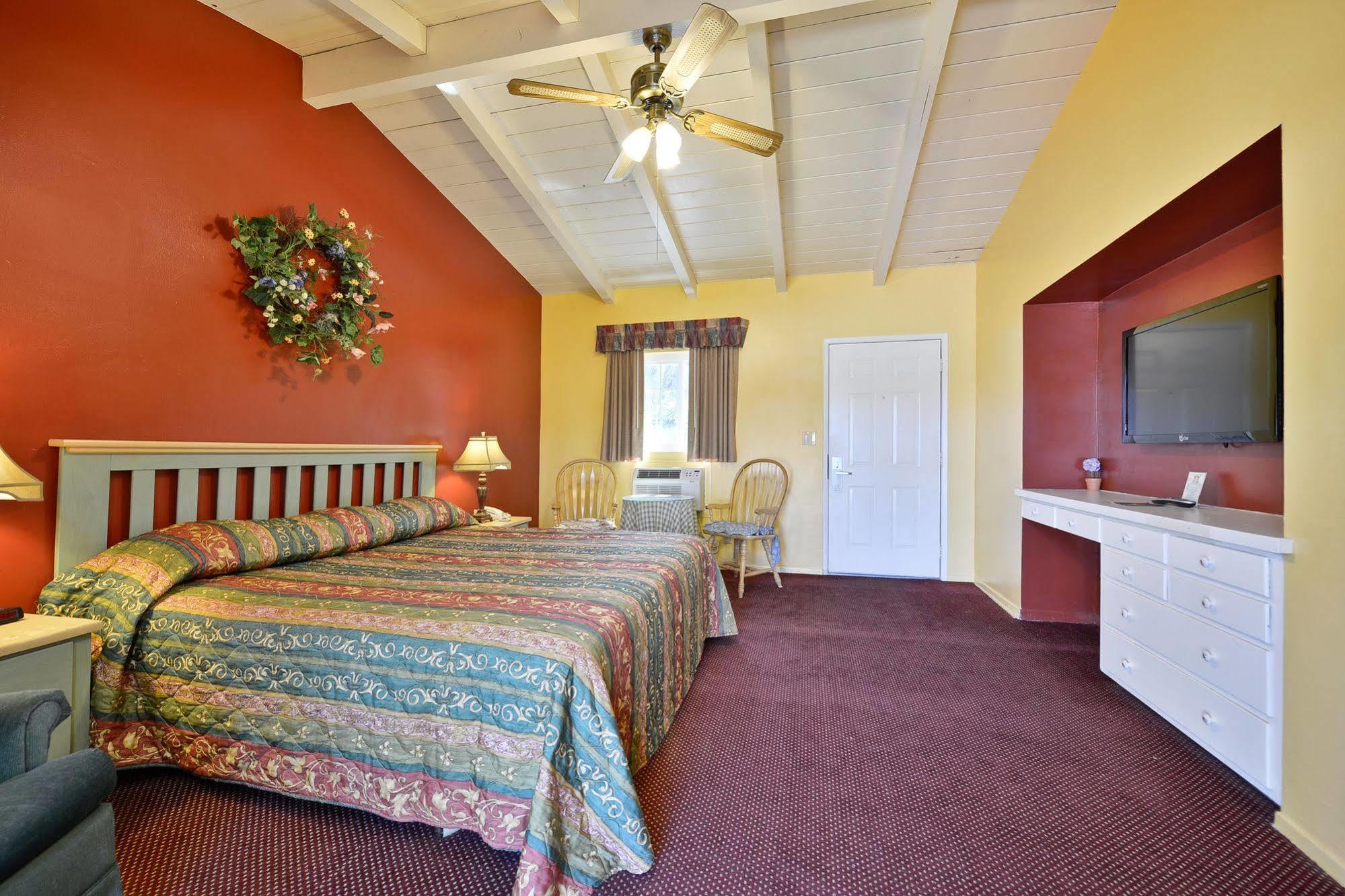 Fallbrook Country Inn Екстер'єр фото